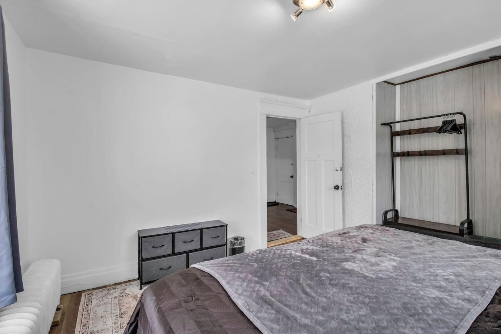 Cozy 3br Near Ub Niagara Falls - Pet Friendly Holiday home